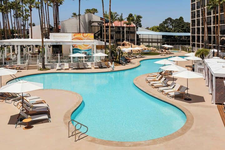 Pool 110 of 224