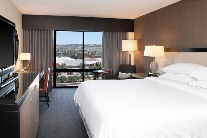 Room 46 of 114
