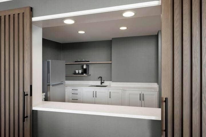 Room 35 of 224