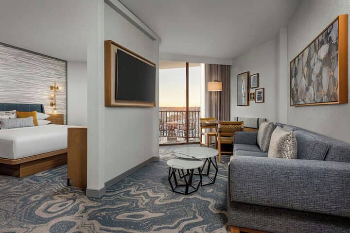 Room 20 of 224